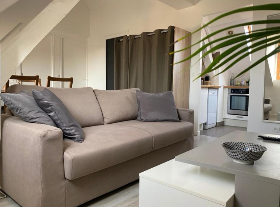 T3 Lumineux Proche Château Tout Equipé Rambouillet Exterior foto
