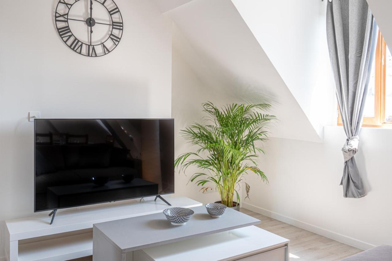T3 Lumineux Proche Château Tout Equipé Rambouillet Exterior foto